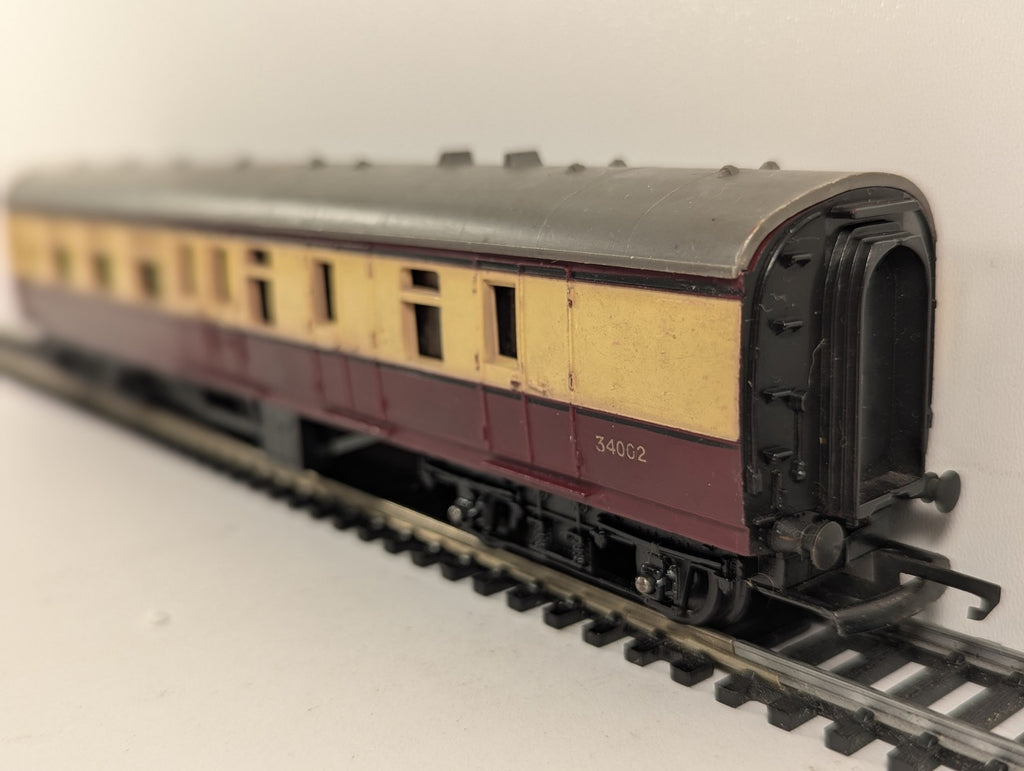 Triang OO Scale Centenary Brake 3rd Passenger Coach 34002