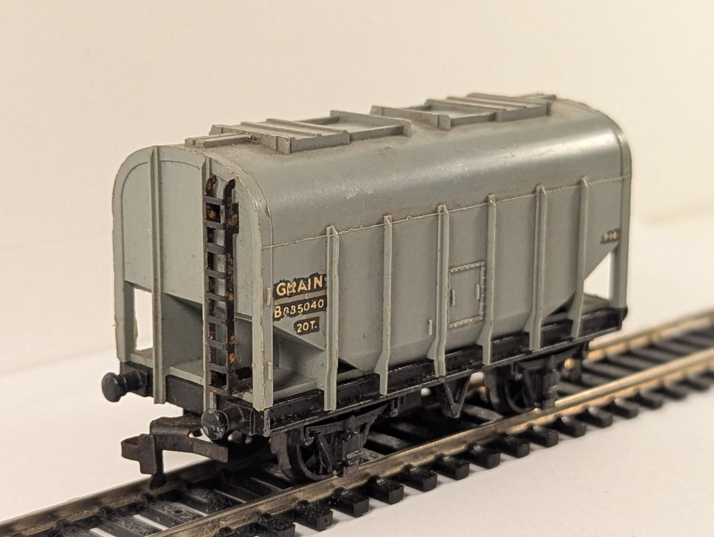 Hornby Dublo 32067 20 Ton Bulk Grain Wagon OO Gauge