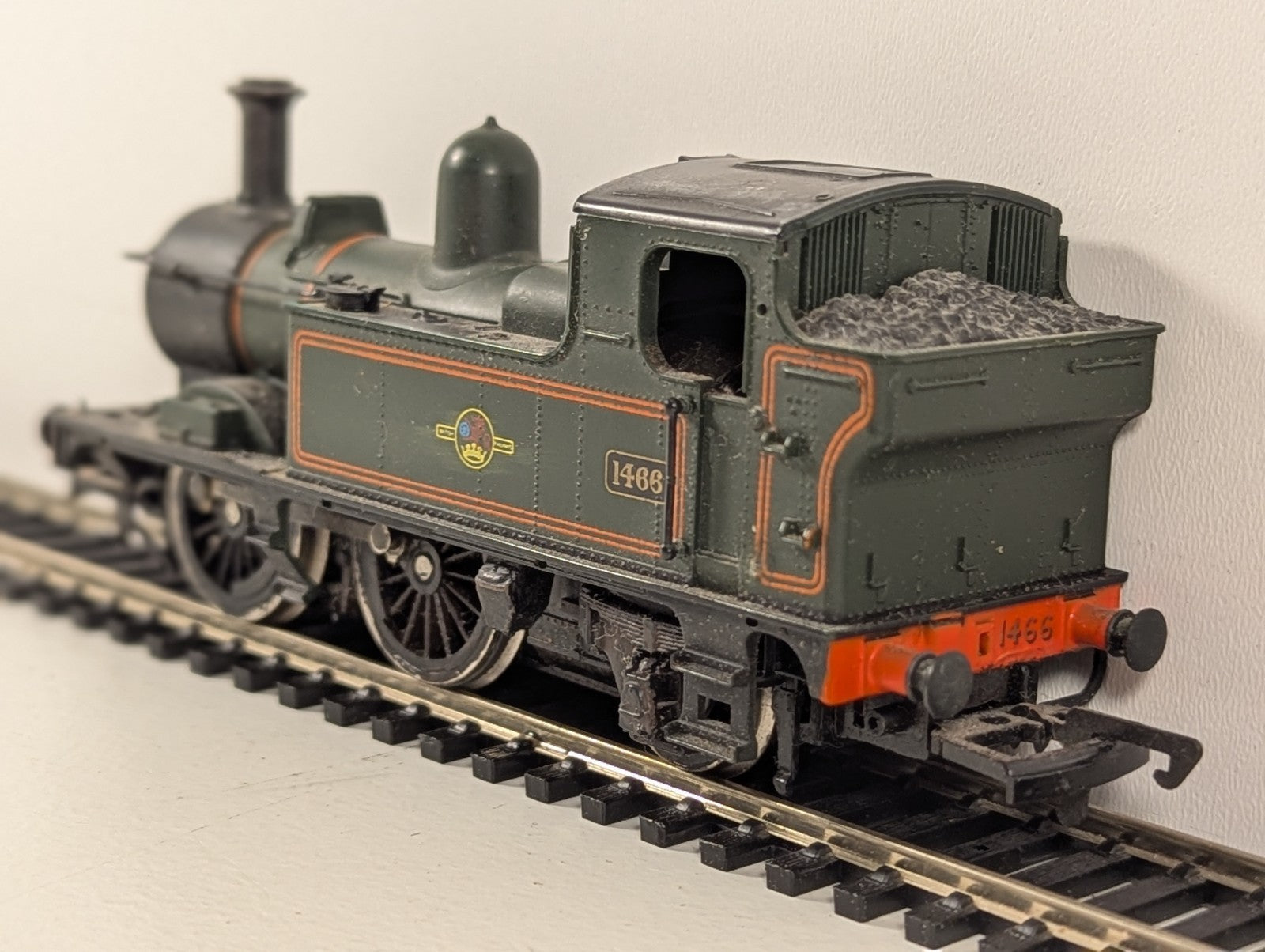 Airfix OO Gauge 54153-0 GWR 1400 Class 0-4-2 Tank 1466