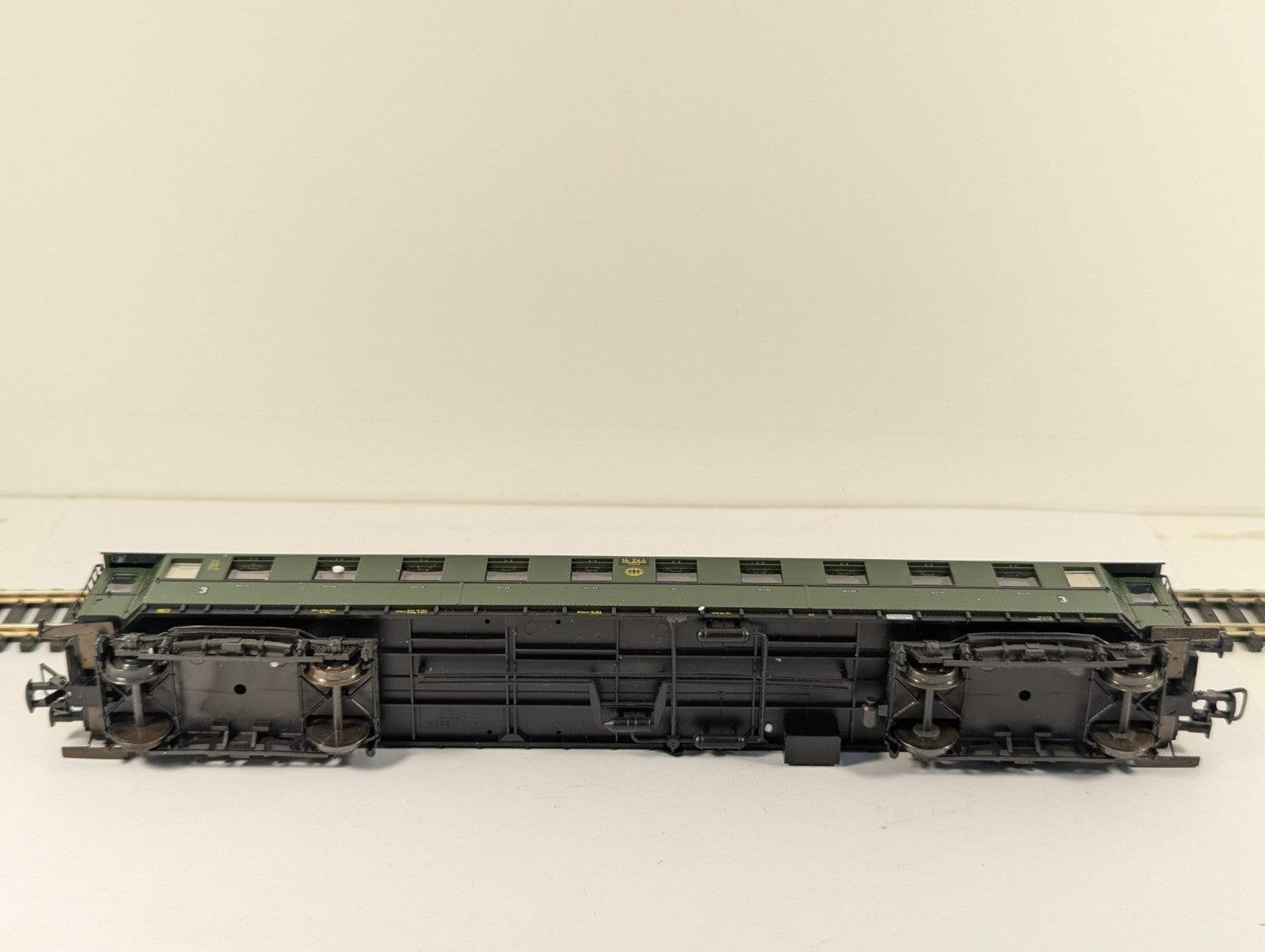 Liliput 84302 HO Gauge Green German Reichsbahn 3rd Class Coach Boxed