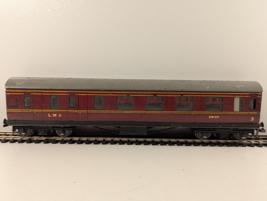 Hornby Dublo OO Gauge LMS Brake 3rd Coach