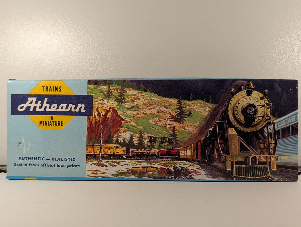 Athearn HO Gauge EMD FP45 Diesel Locomotive 5903 Santa Fe Blue and Yellow