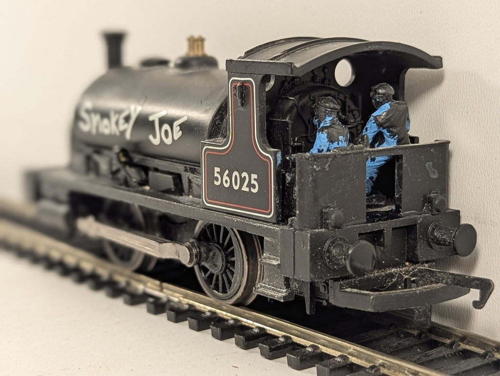 Hornby OO Gauge Class 0F 0-4-0ST Smokey Joe Steam Locomotive 56025 BR Black
