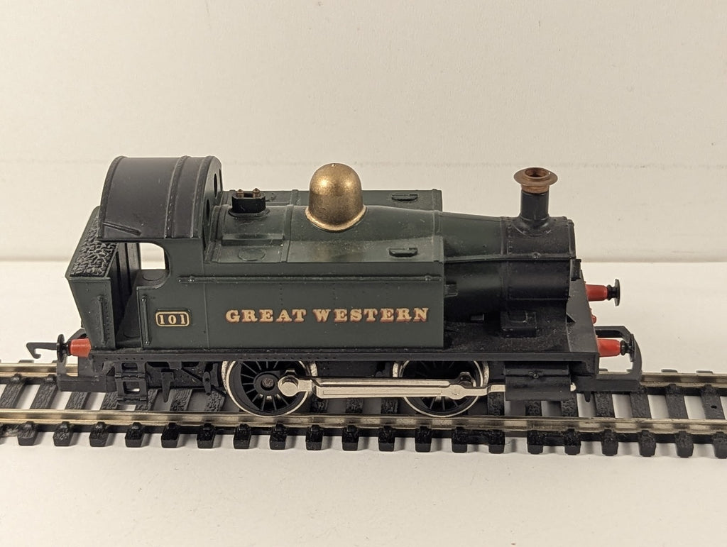 Hornby OO Gauge Holden Class 101 Tank Locomotive GWR Green