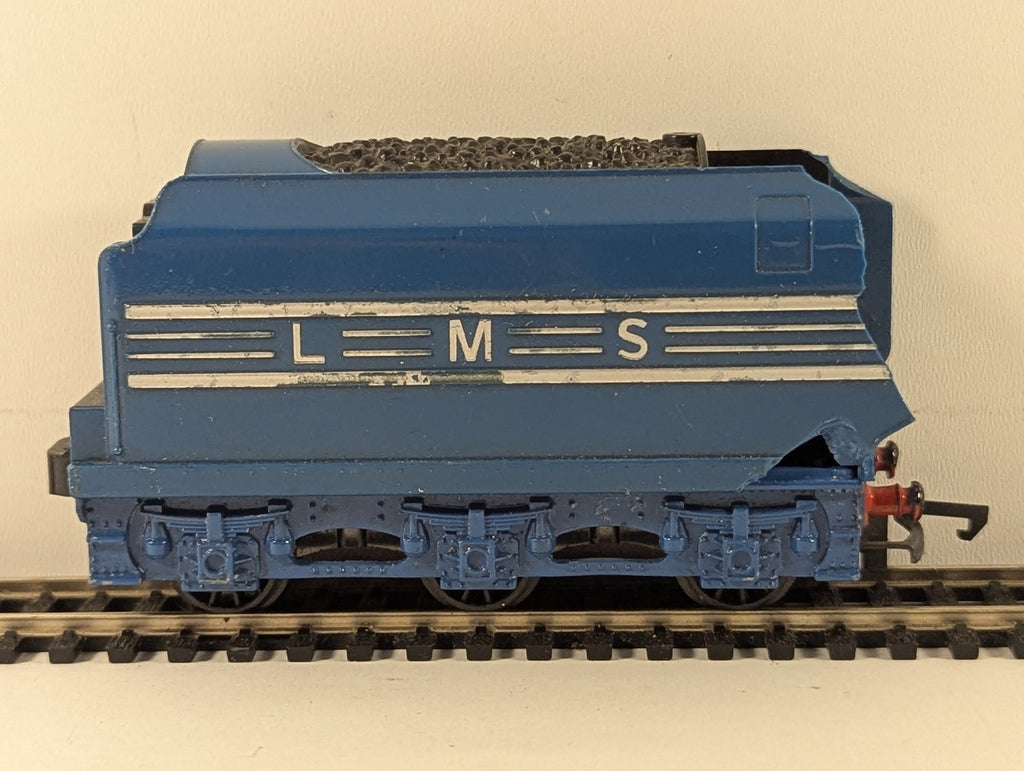 Tri-ang Hornby OO Gauge Coronation Class Streamlined Tender