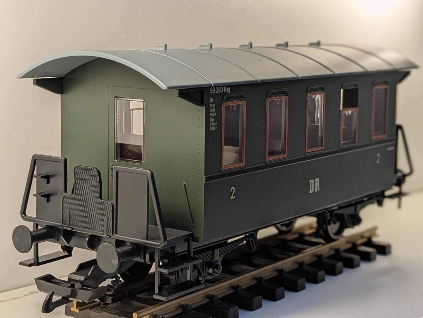 PIKO 37926 G Scale DR II Passenger Coach