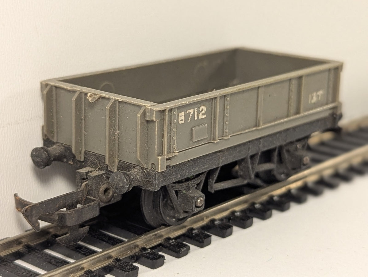 Tri-ang OO Gauge 13 Ton Medium Open Wagon Goods Wagon B712 BR Grey R113