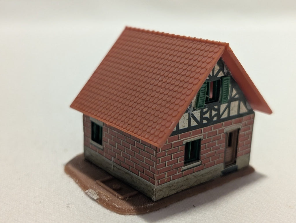 N Gauge Development House