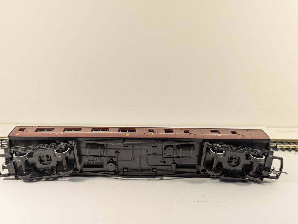 Hornby R474 OO Gauge LMS Crimson Lake Brake Coach Boxed