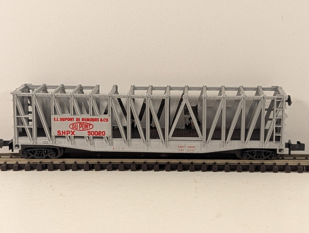 Minitrix 3101 N Gauge DuPont Container Car - Boxed