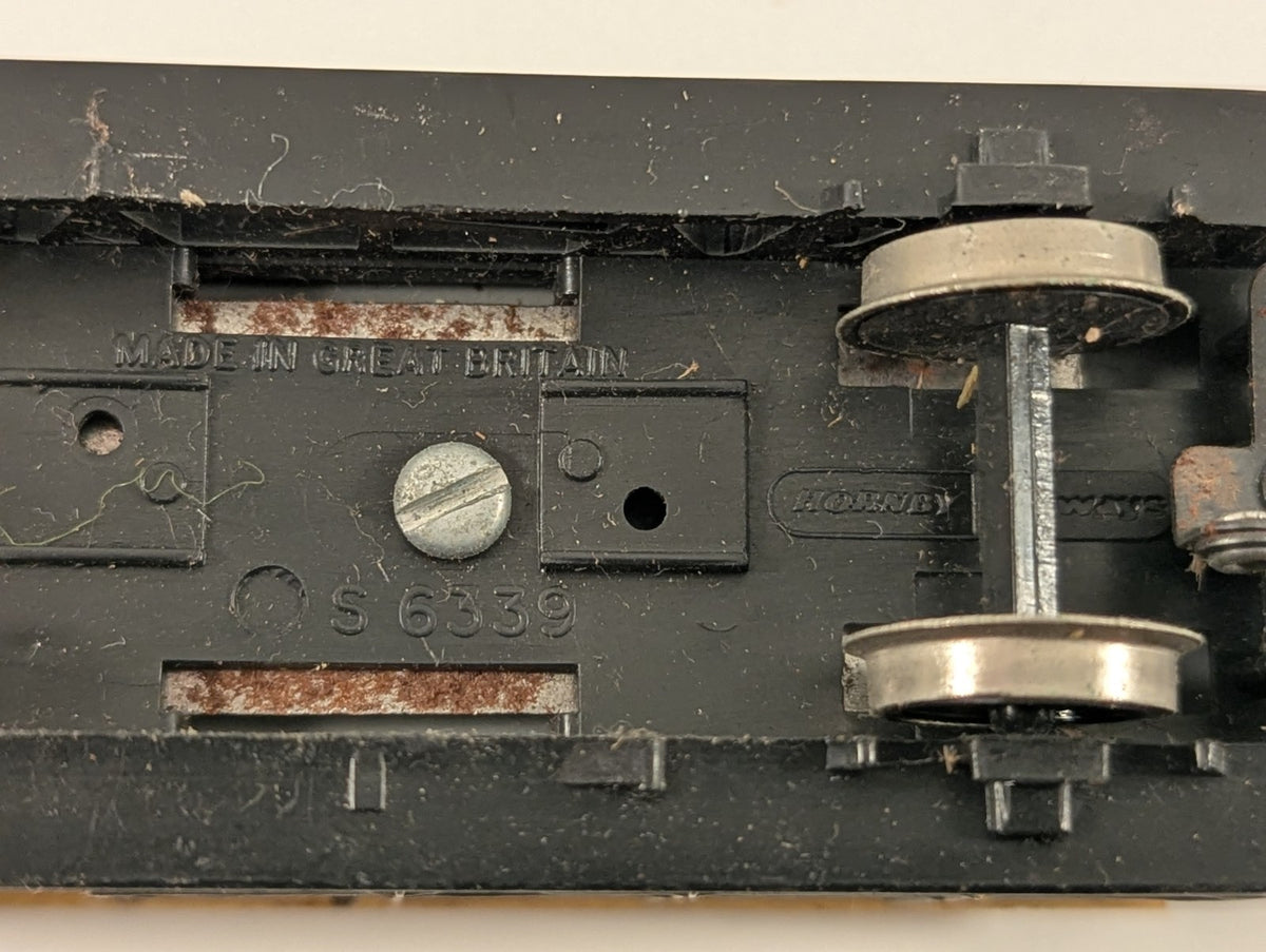 Hornby OO Gauge GWR 20 Ton “Toad” Brake Van