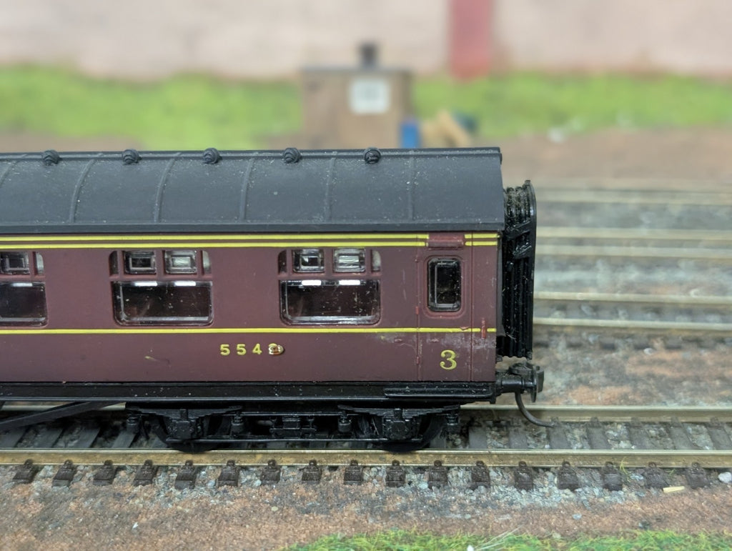 Airfix Railways LMS S7 Brake 3rd Corridor Coach, No. 5542