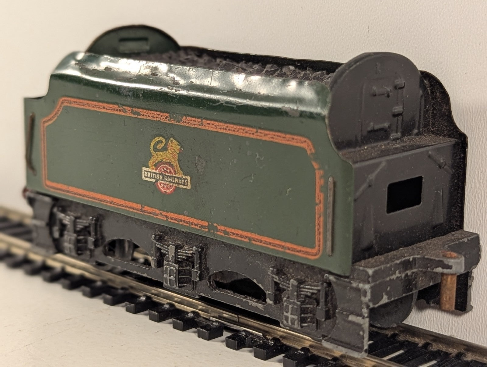 Hornby Dublo OO Gauge Stanier Tender BR Green - Spares/Repairs