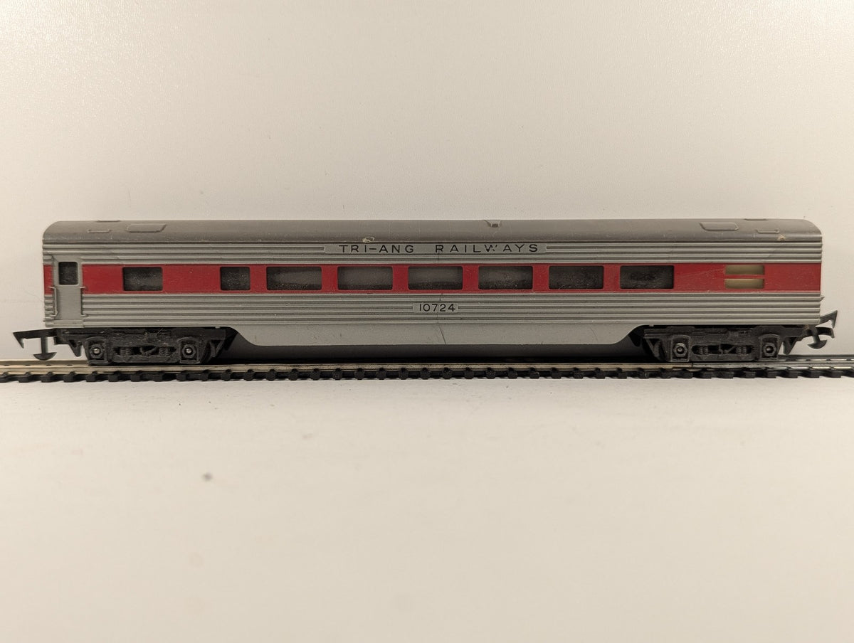 Tri-ang OO Gauge Transcontinental Passenger Coach 10724