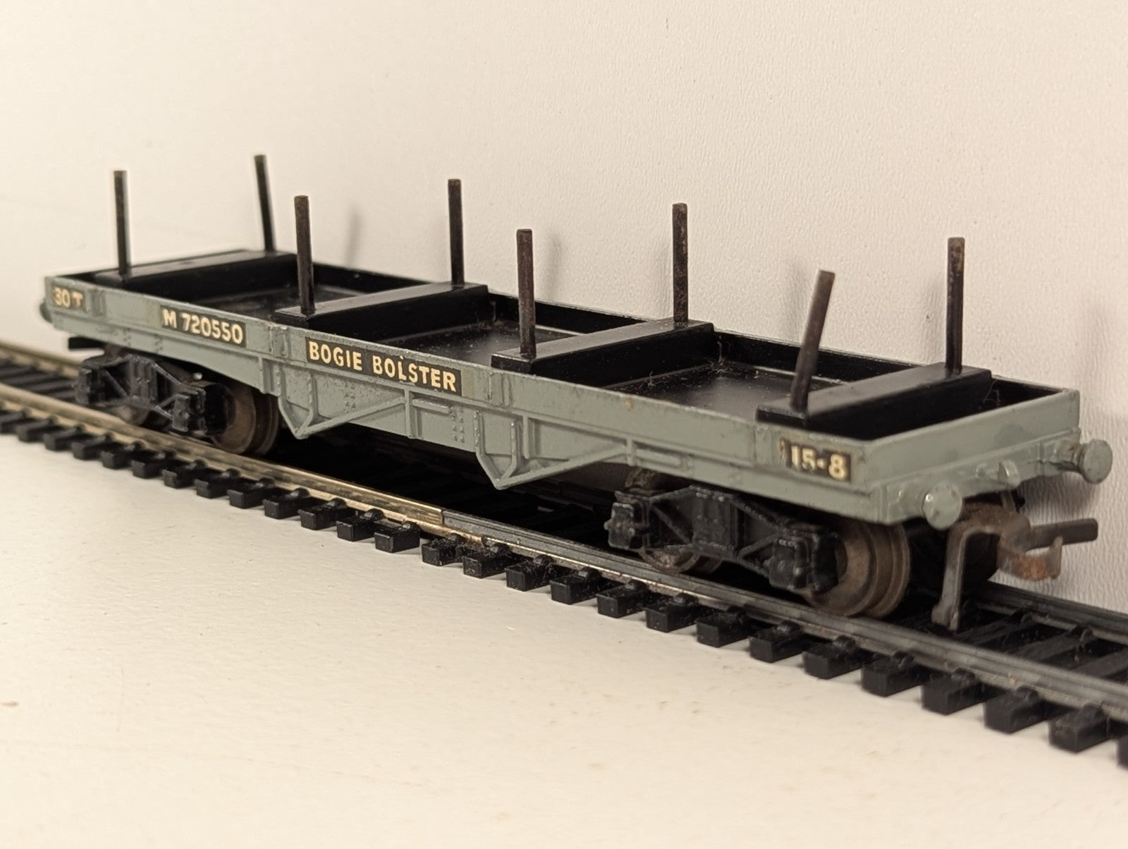 Hornby-Dublo 32051 OO Gauge D1 Bogie Bolster Wagon - Boxed