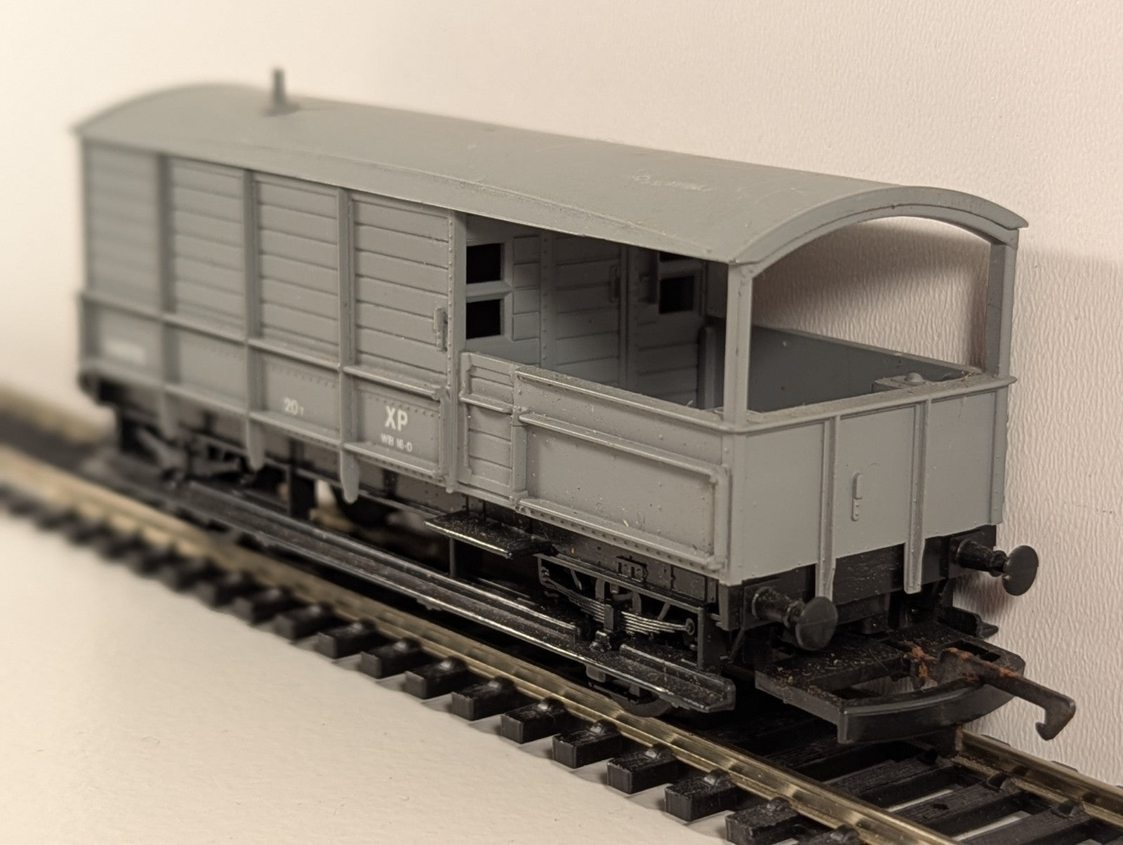 Airfix 54360 OO Gauge BR 20t Brake/Guards