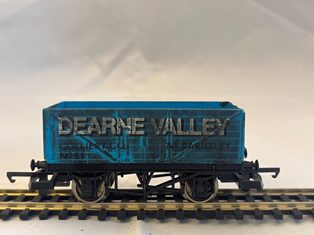 Lima OO Gauge Dearne Valley 7 Plank Wagon Weathered
