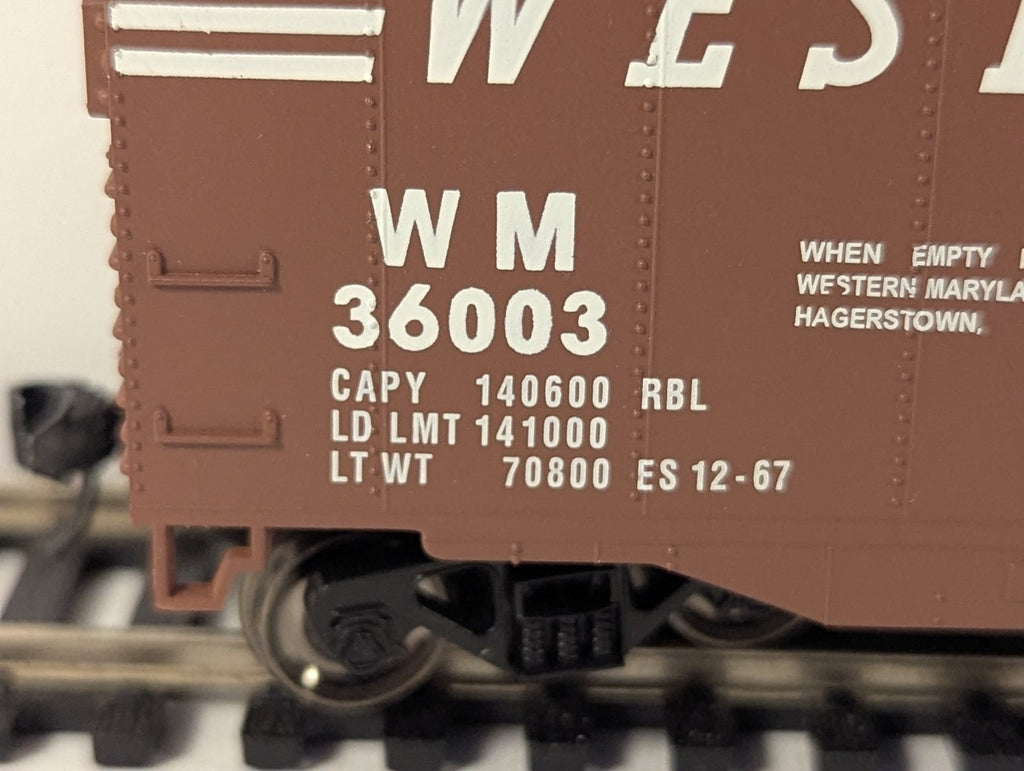 Bachmann HO Gauge 50ft Cushion Underframe Boxcar WM 36003 Western Maryland