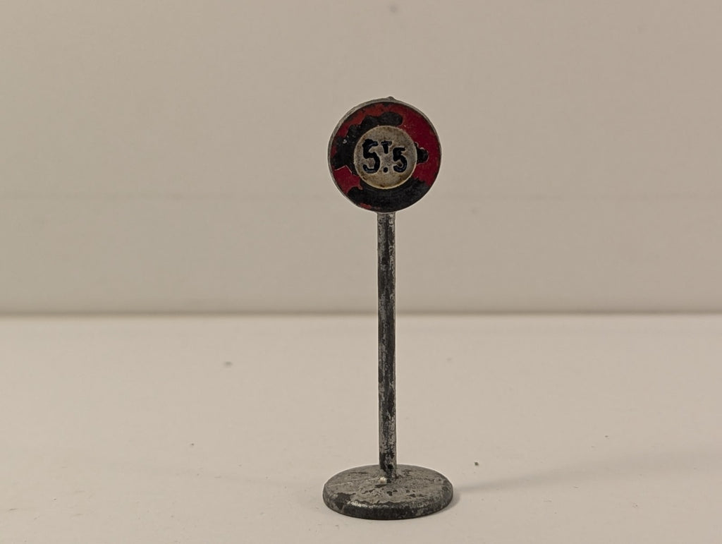 Dinky Toys French Weight Limit 5.5t Road Sign