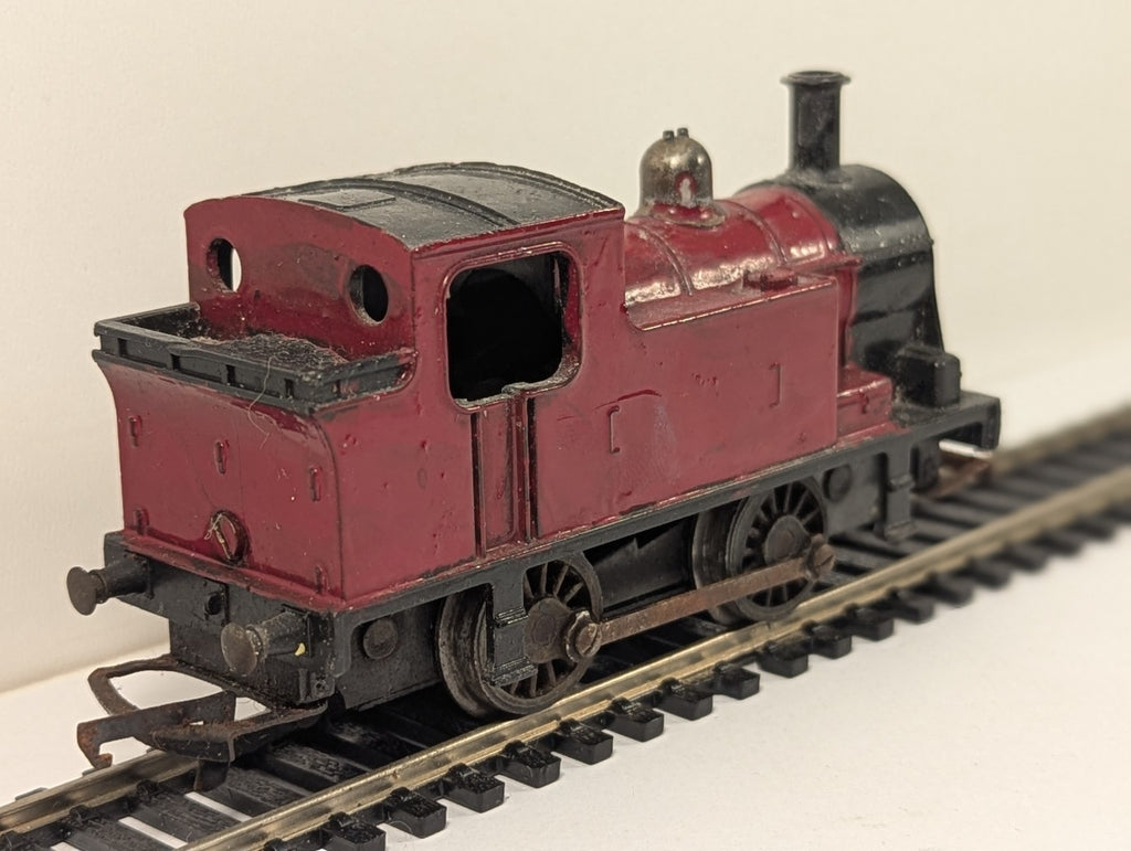 Tri-ang R355 OO Gauge Nellie 0-4-0 Industrial Tank – Repainted Spares/Repair