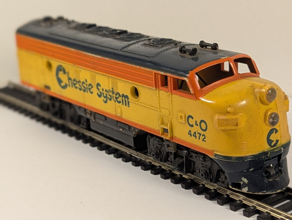 Life-Like OO Gauge Union Pacific E9 Diesel – Spares/Repair