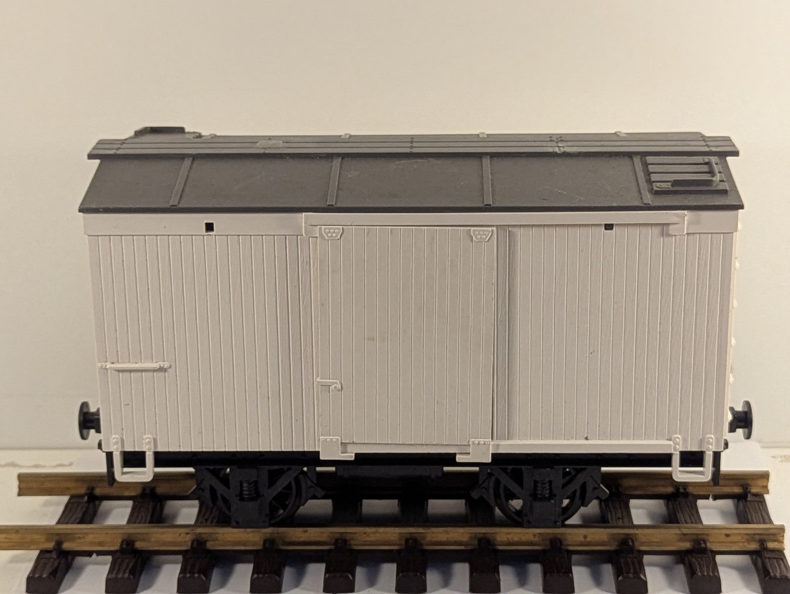 LGB G Scale Two-Axle Closed Goods Van White