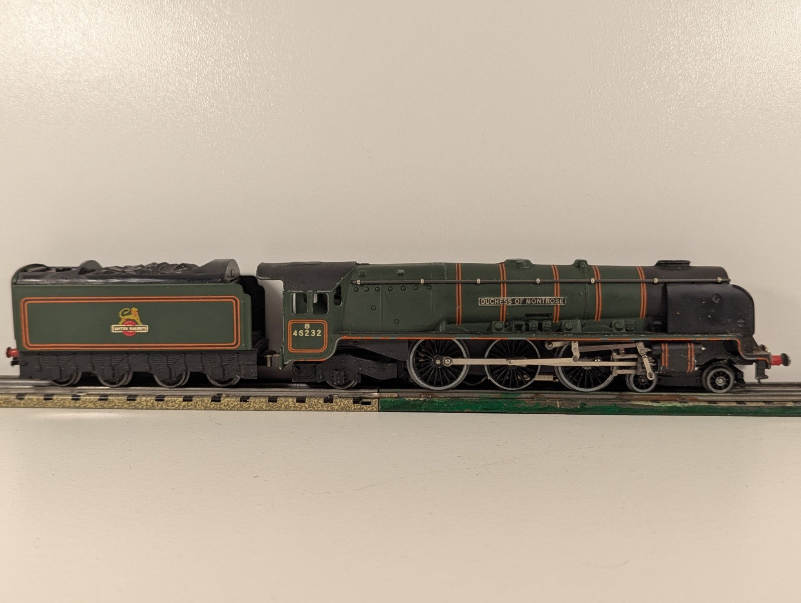 Hornby Dublo EDL12 OO Gauge LMS Coronation Class 4-6-2 “Duchess of Montrose”