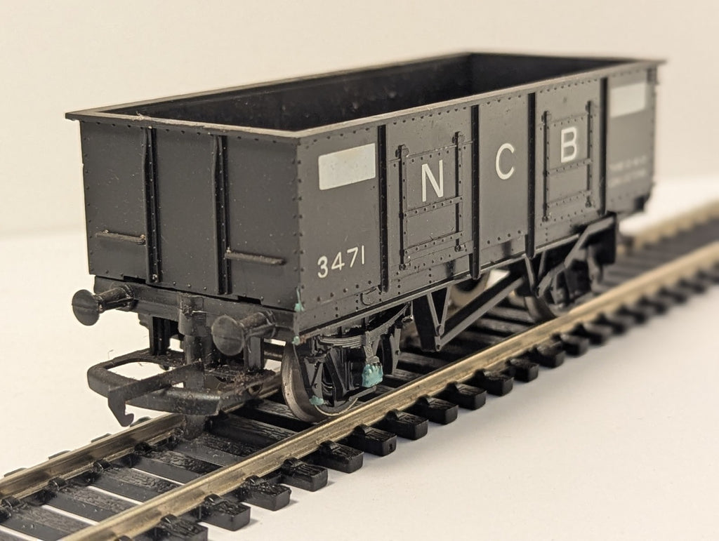 Hornby OO Gauge NCB 20 Ton Steel Mineral Wagon