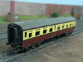 Triang OO R29/221 Maroon & Cream Coach  24010 1st Class