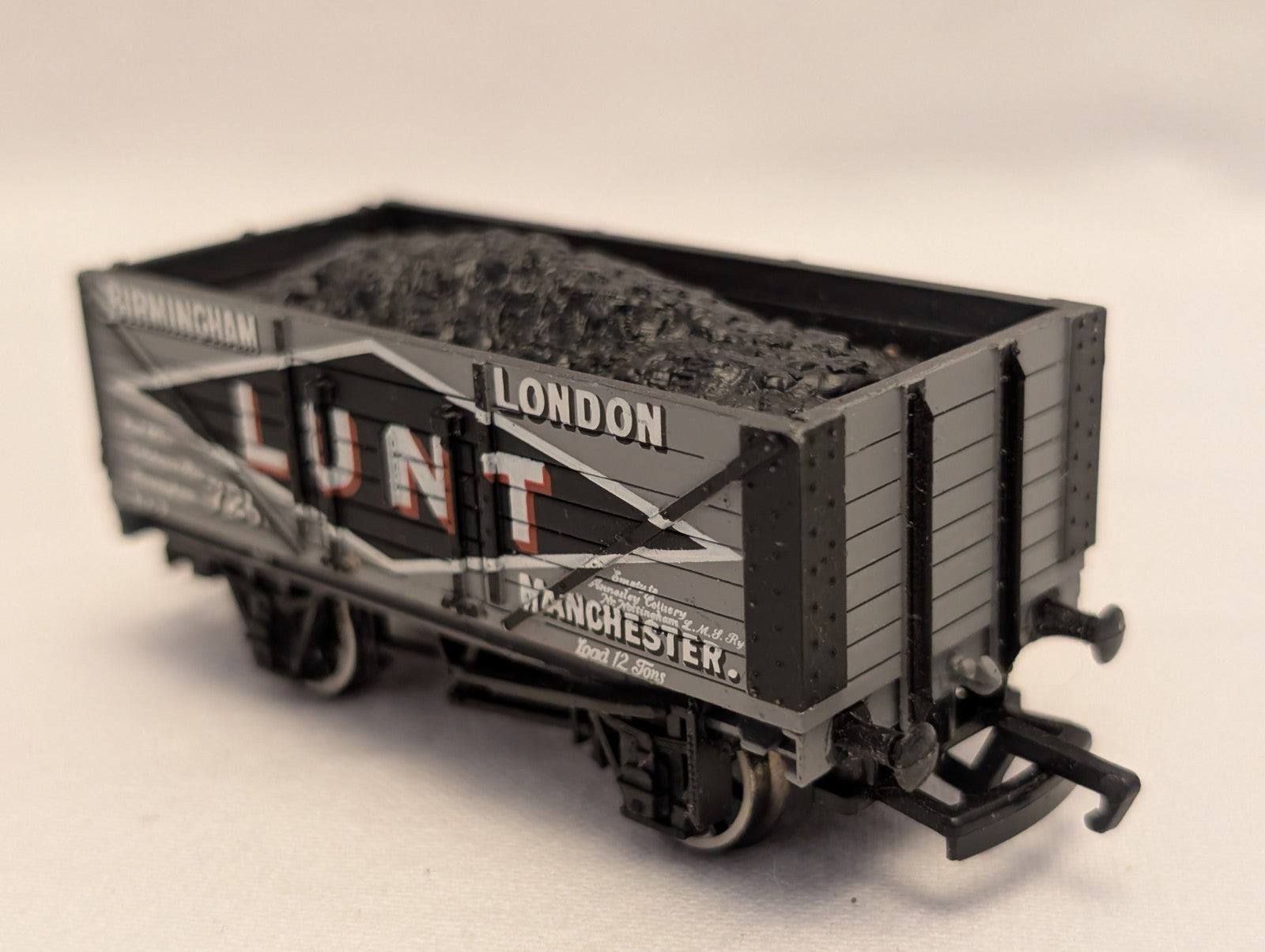 Bachmann OO Gauge 7 Plank Wagon Goods Wagon 724 Lunt