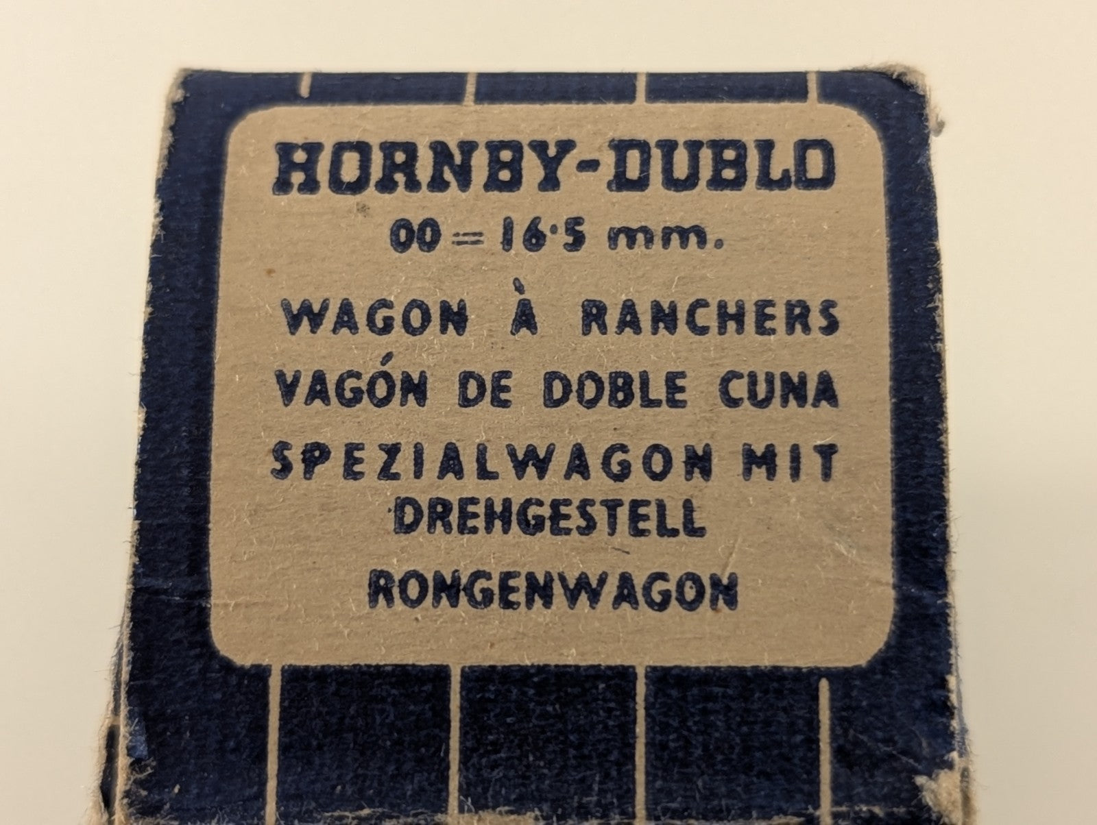 Hornby Dublo 4615 OO Gauge BR Double Bolster Wagon with Timber Load - Wrong Box