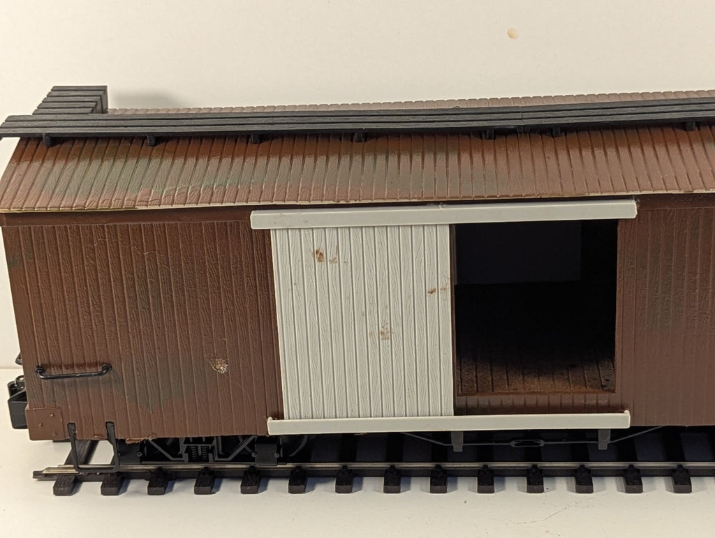 Bachmann Big Haulers 98903 G Gauge Wooden Boxcar Kit - built