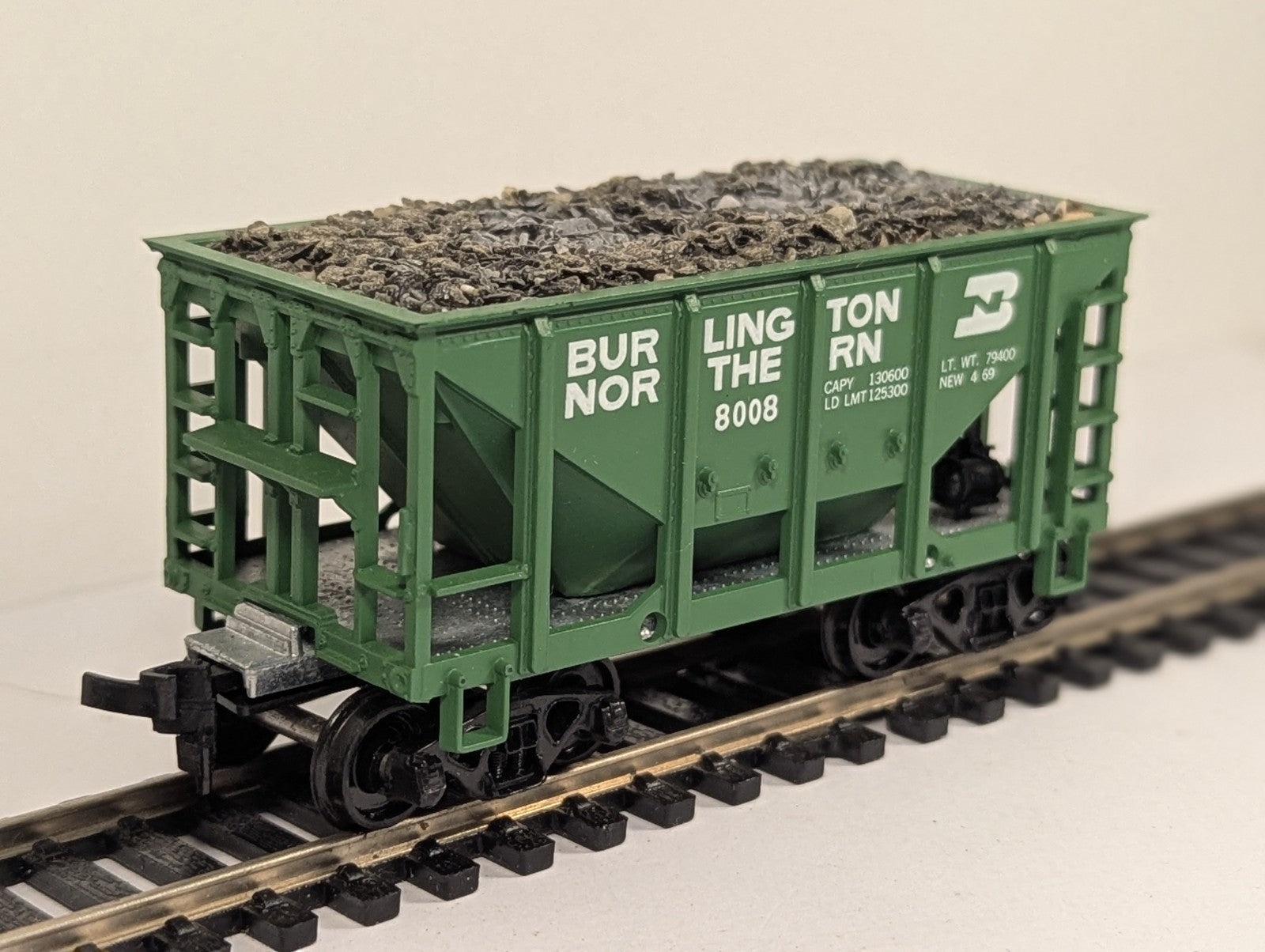 Roundhouse 1415 HO Gauge Burlington Northern Built Ore Car