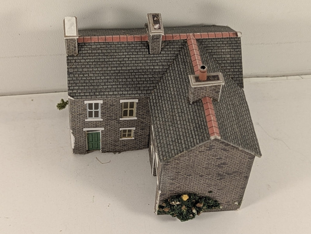 Superquick N Scale Corner Shop Buildings A9