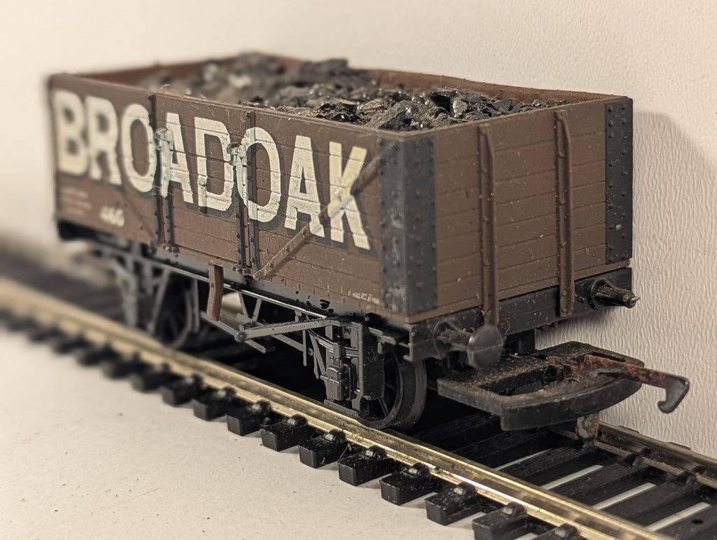 Airfix OO Gauge 7 Plank Coal Wagon Goods Wagon 460 Broadoak