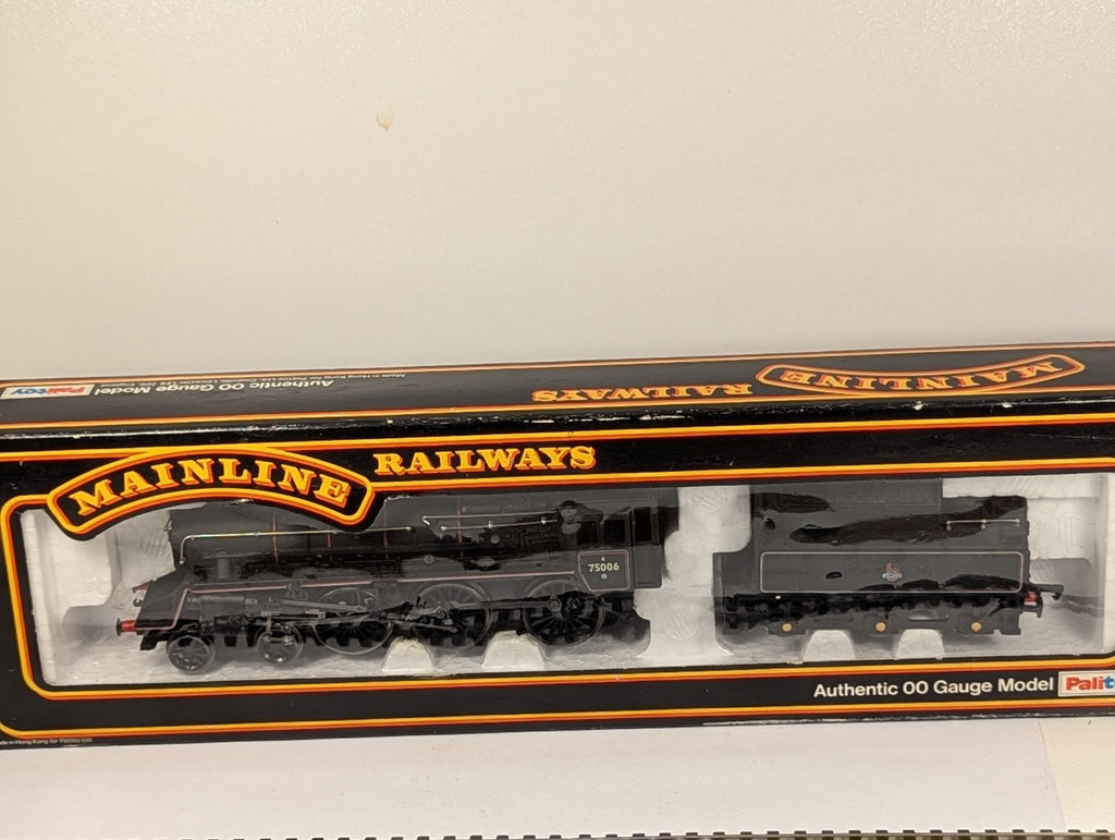 Mainline 37-052 OO Gauge BR Standard Class 4MT 4-6-0 Steam Locomotive