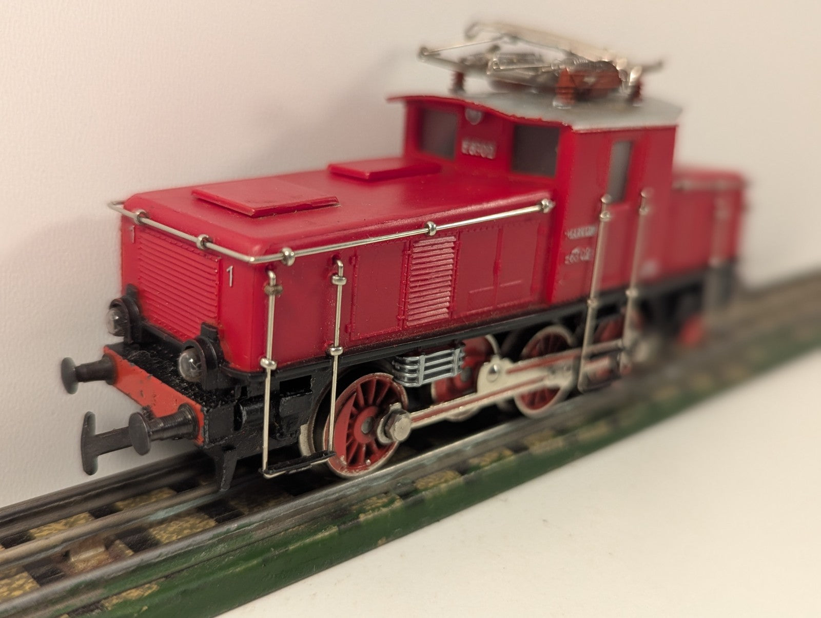 Märklin 3001 H0 Gauge BR 163 Electric Loco 3-Rail