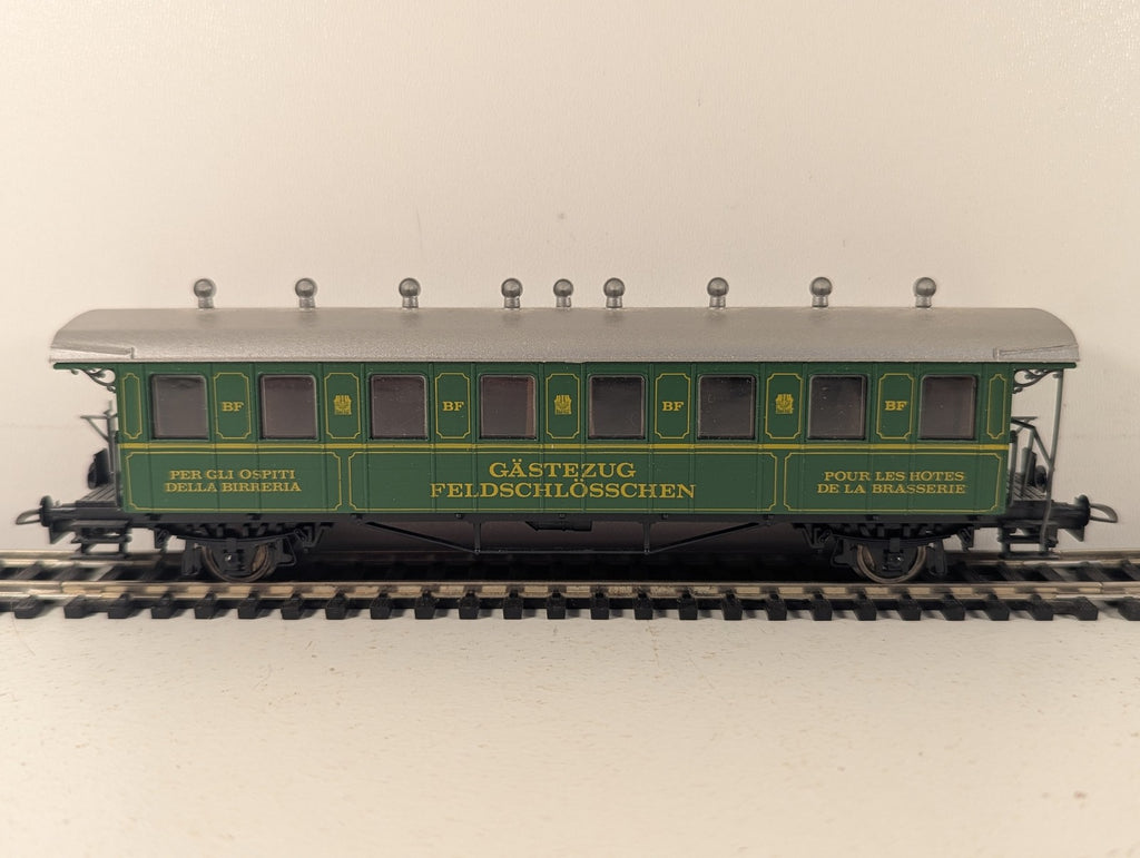 Liliput HO Gauge Gästezug Feldschlösschen Passenger Coach Feldschlösschen Green