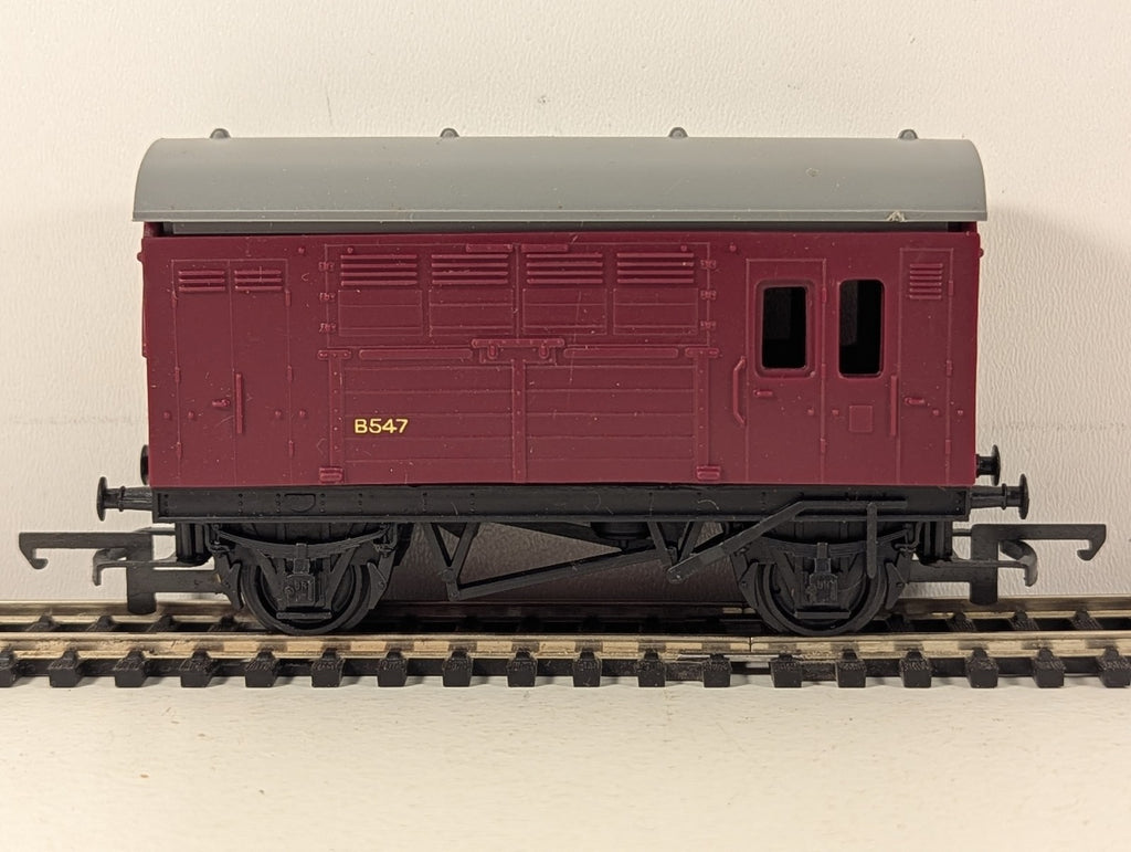 Tri-ang OO Gauge Horse Box Goods Wagon B547 BR Maroon R.123