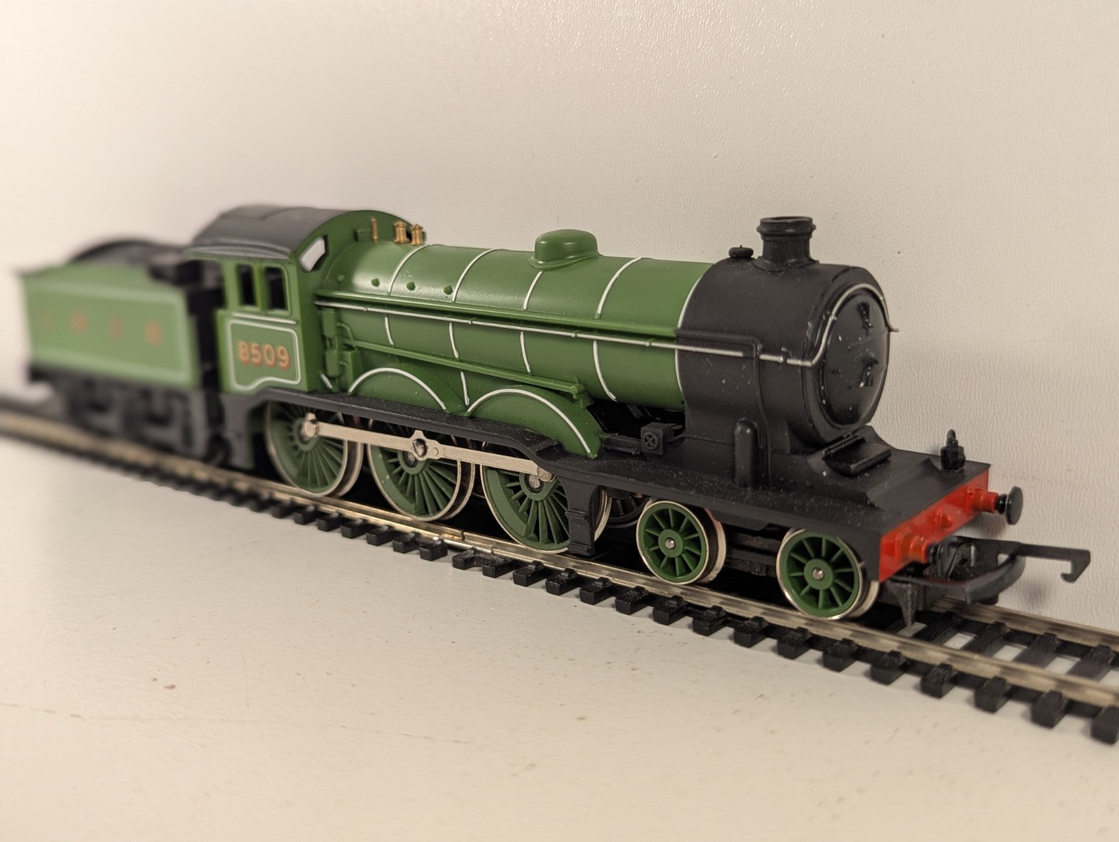 Hornby Railways R866 OO Gauge LNER Class B12/3 - Boxed