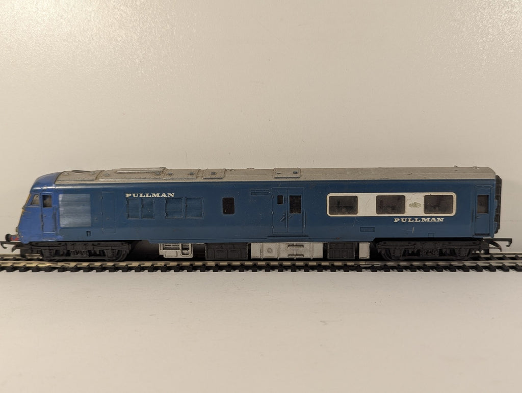 Tri-ang OO Gauge Blue Pullman Dummy Power Car BR Nanking Blue
