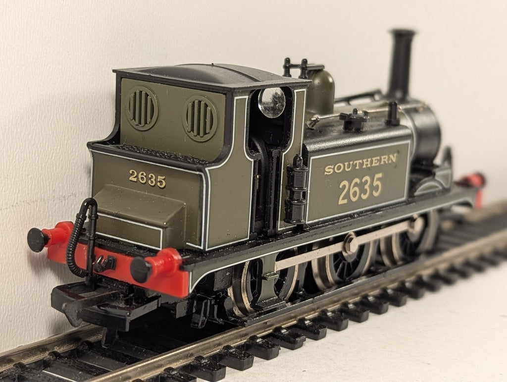 Dapol OO Gauge Class A1X Terrier 0-6-0T Steam Locomotive 2635