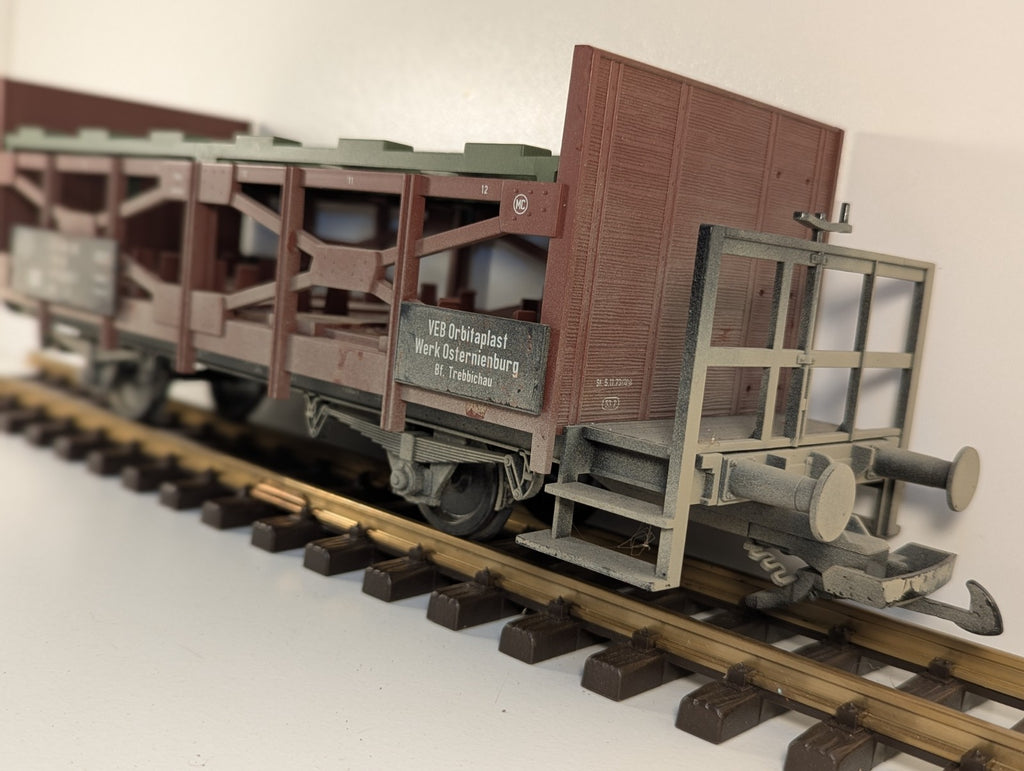 Piko G Gauge Weathered Acid Chemical Wagon – Missing Barrels