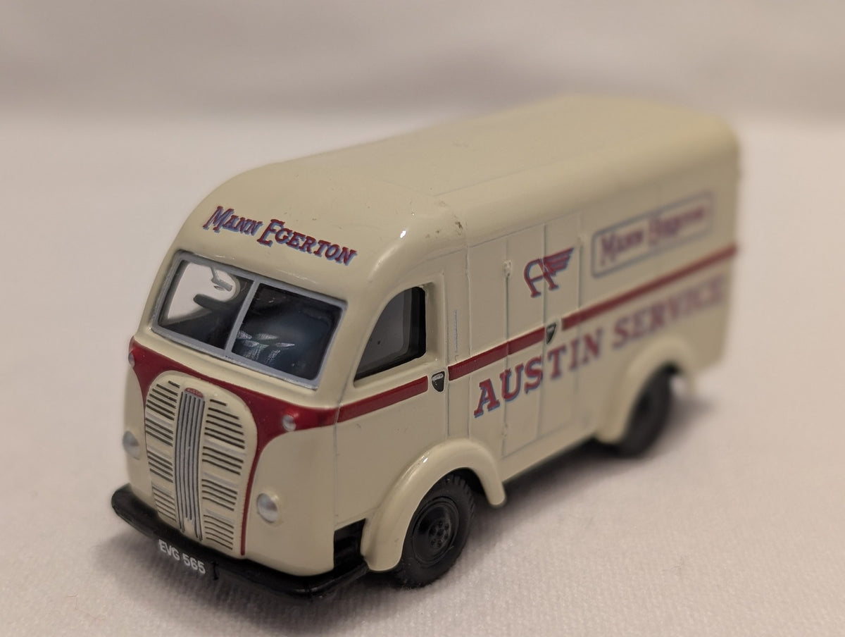 Oxford Diecast 1:76 Scale Austin K8 Van Die-cast Van EVG 565