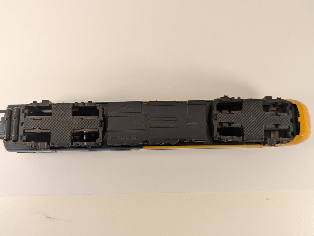 Hornby BR Class 43 HST Power Car OO Gauge - Spares/Repairs - Missing Wheels