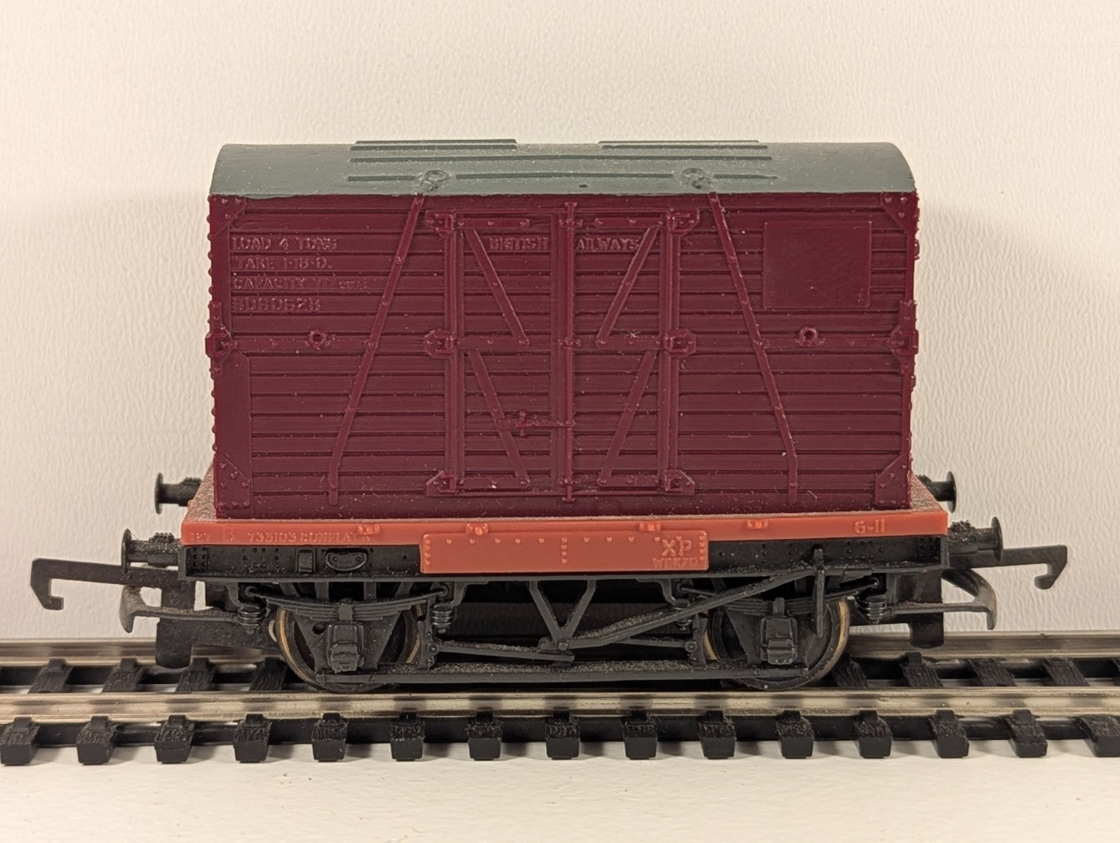 Trix OO Gauge Conflat Container Flat Wagon
