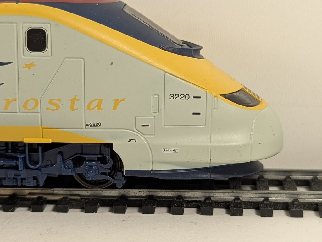 Hornby OO Gauge Eurostar Class 373 Power Car Electric Locomotive 3220