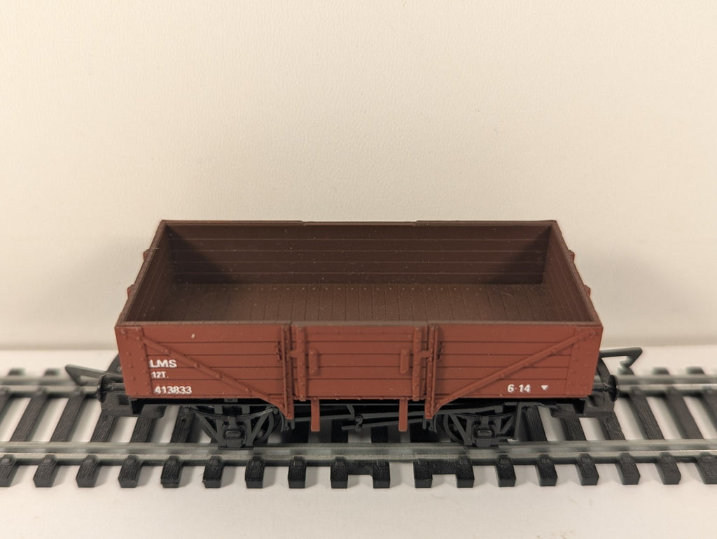 Dapol B3 OO LMS 5 Plank Wagon 413833