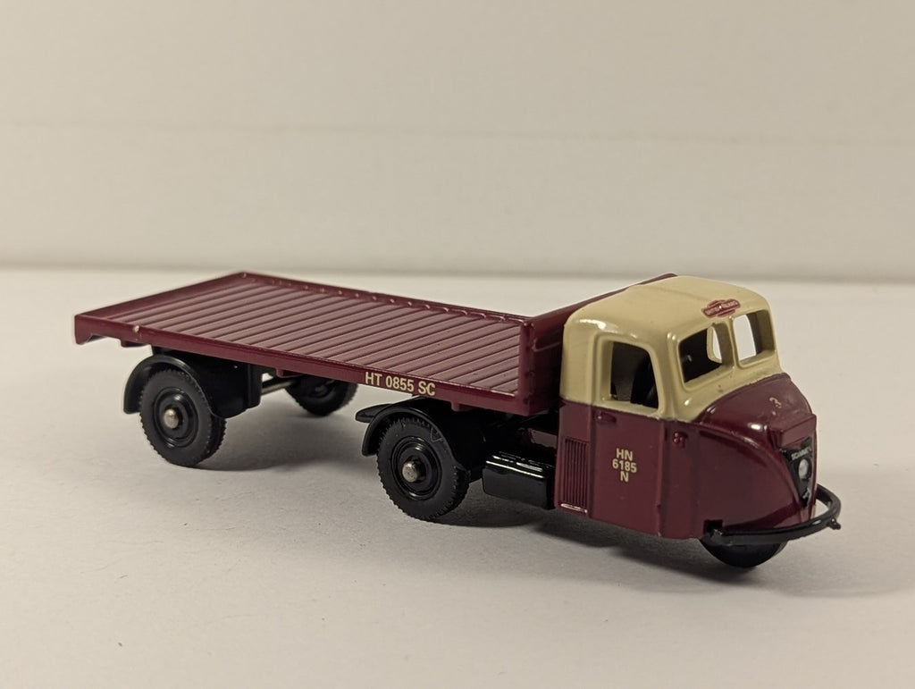 Lledo OO Gauge Scammell Scarab Flatbed Die-cast Vehicle HN 6185 N