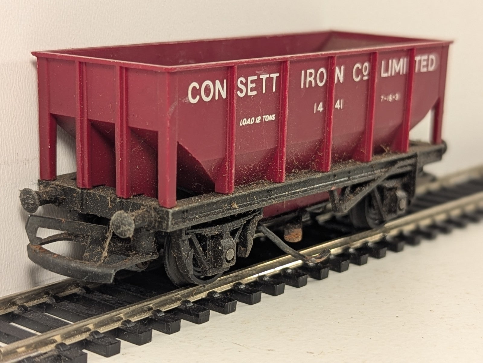 Tri-ang OO Gauge Consett Iron Co. Limited Hopper Wagon 1441 Consette